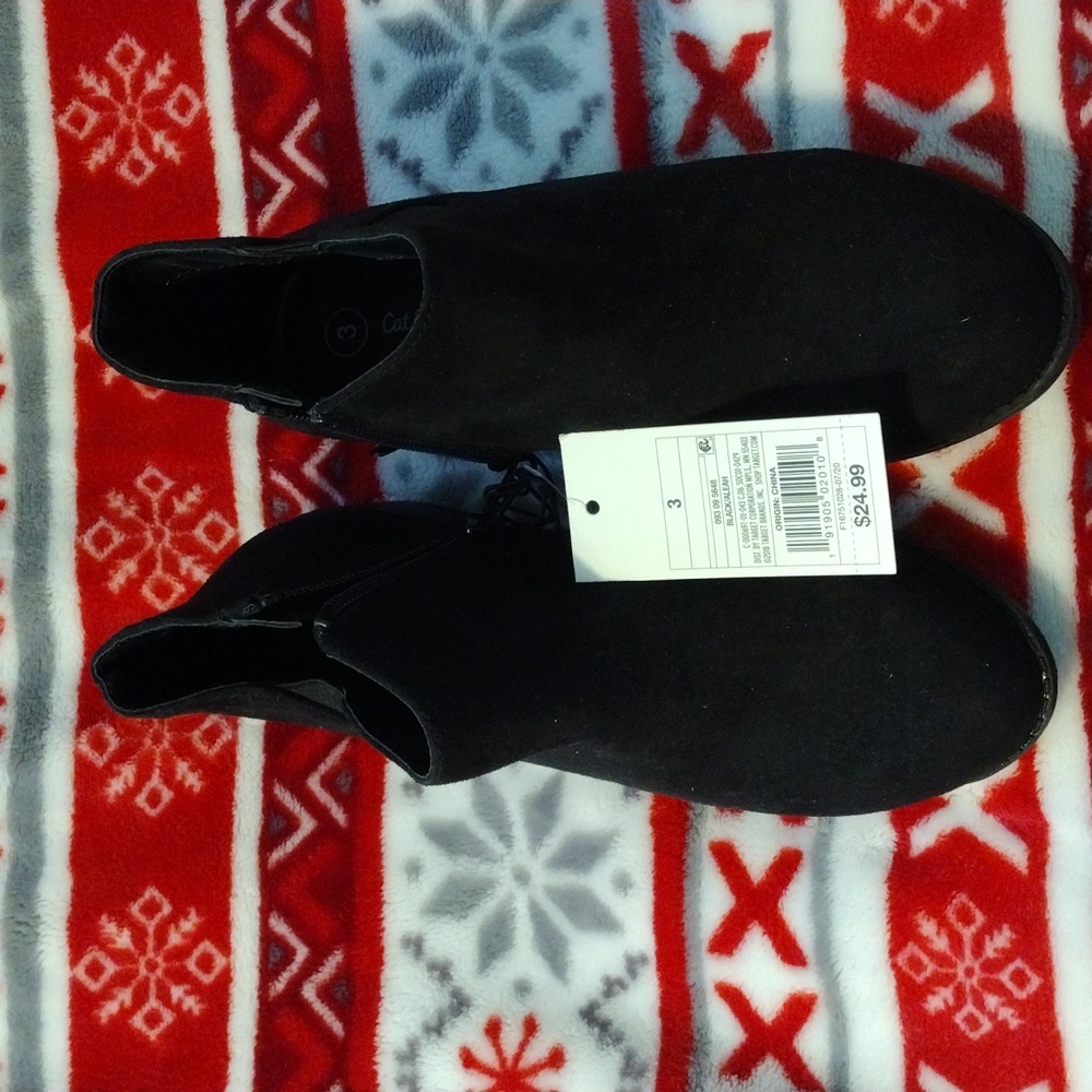 Kids black bootie shoes